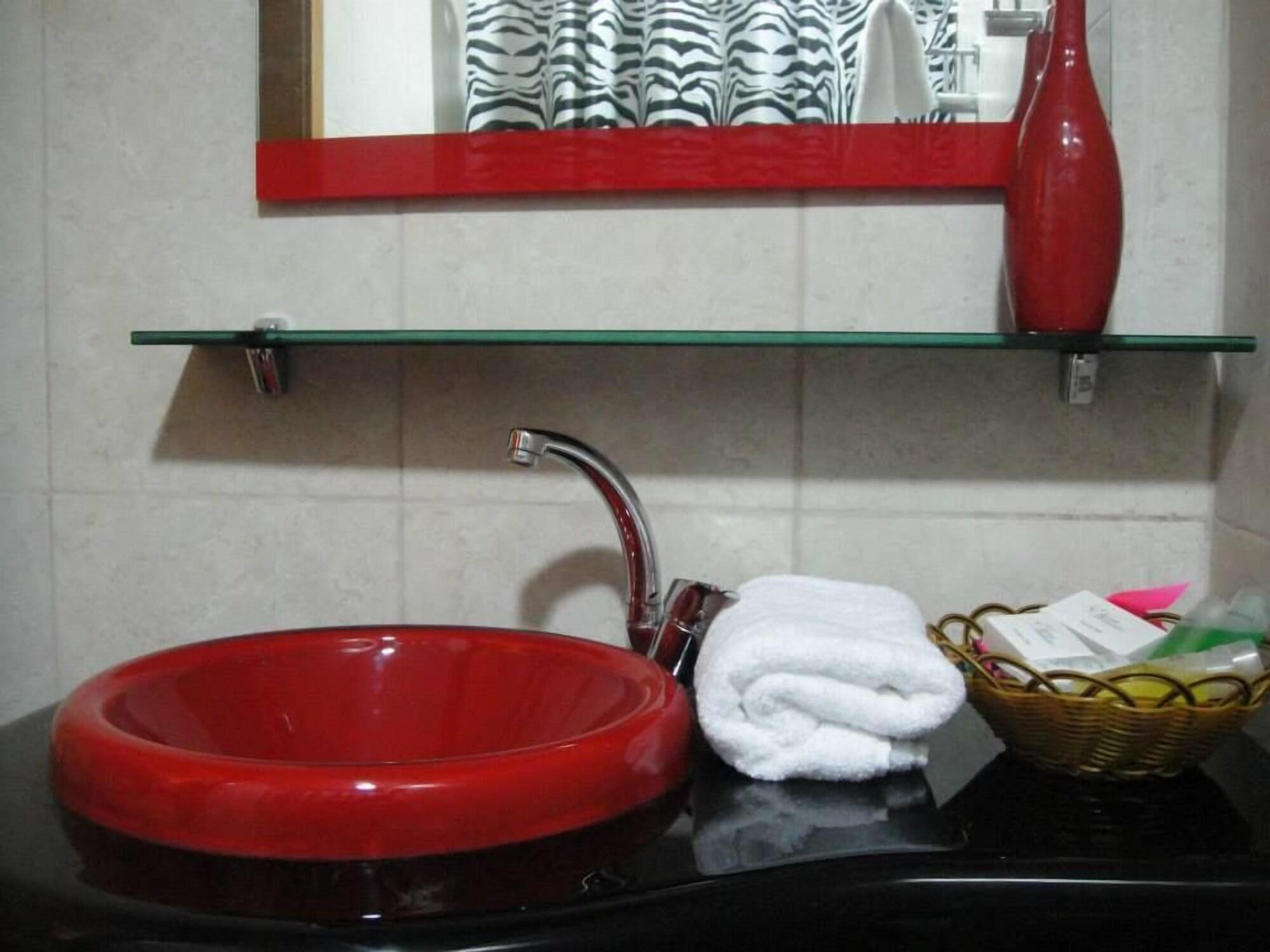 Renad Hotel Amman Bagian luar foto