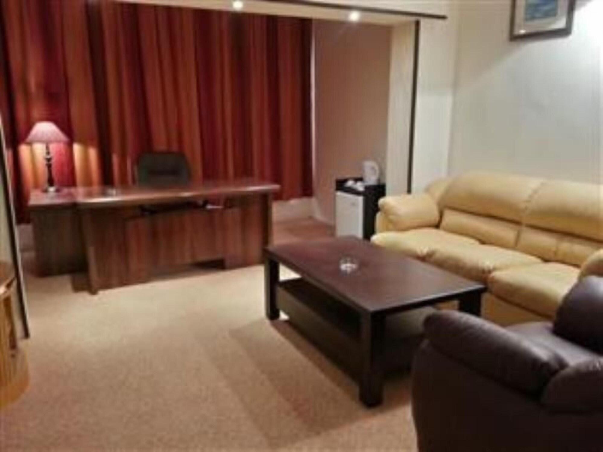 Renad Hotel Amman Bagian luar foto