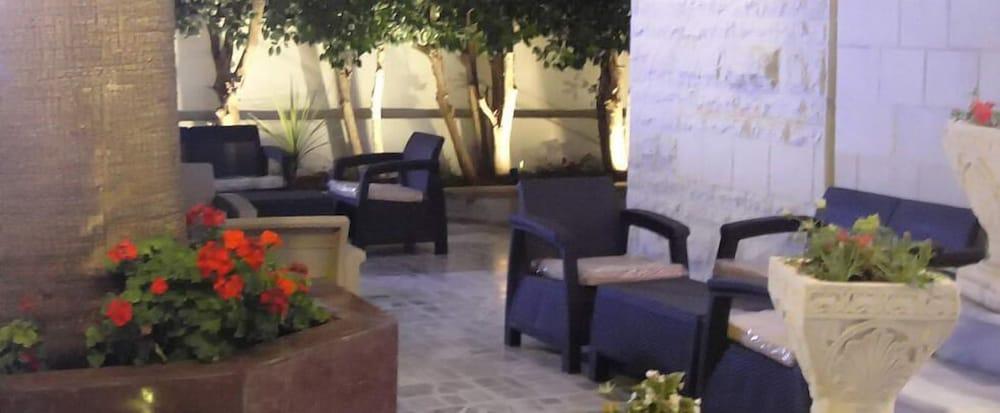 Renad Hotel Amman Bagian luar foto