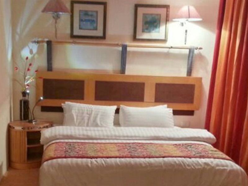 Renad Hotel Amman Bagian luar foto