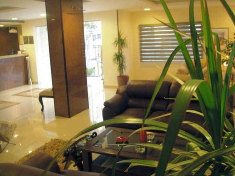 Renad Hotel Amman Bagian luar foto