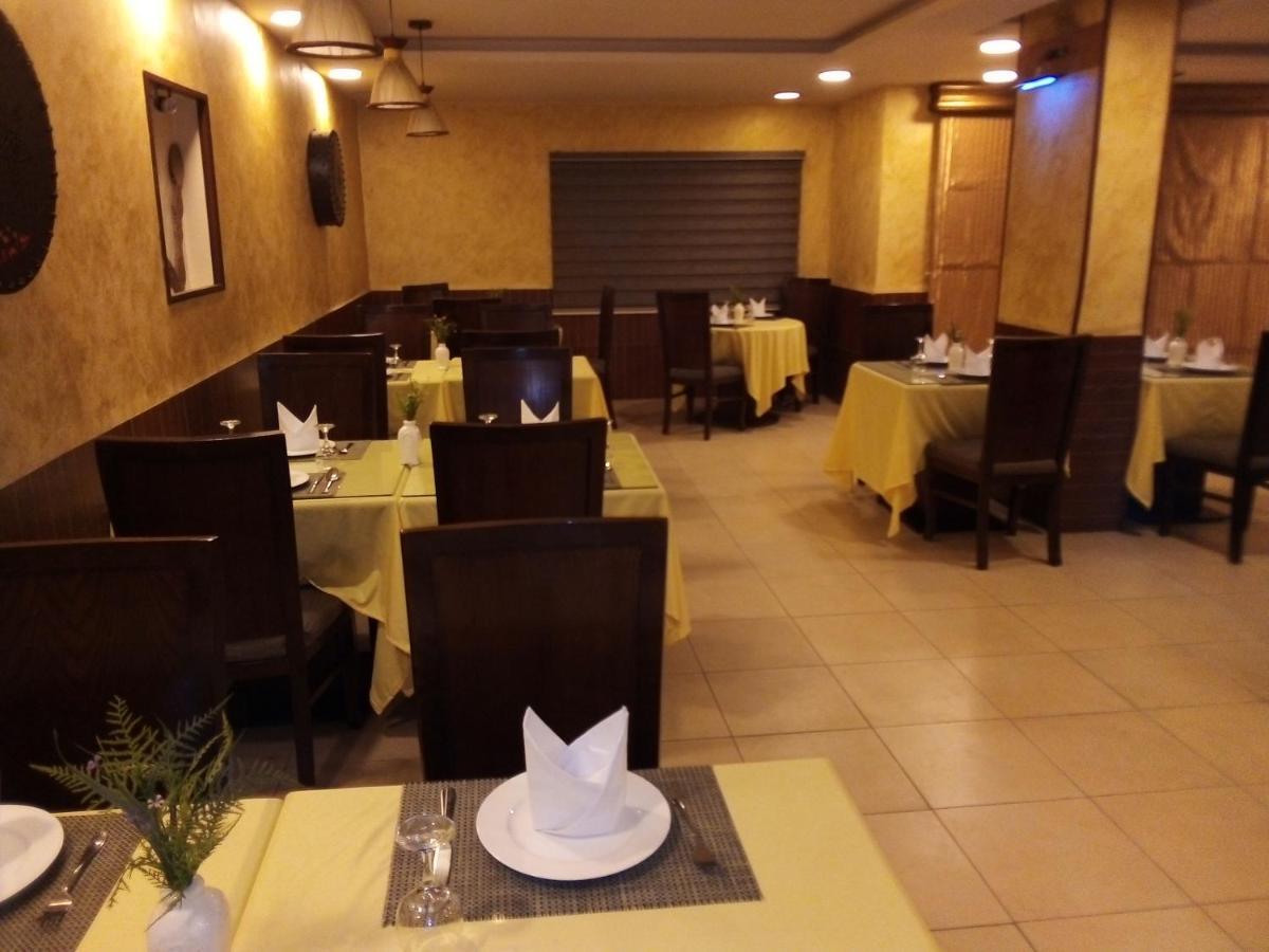 Renad Hotel Amman Bagian luar foto