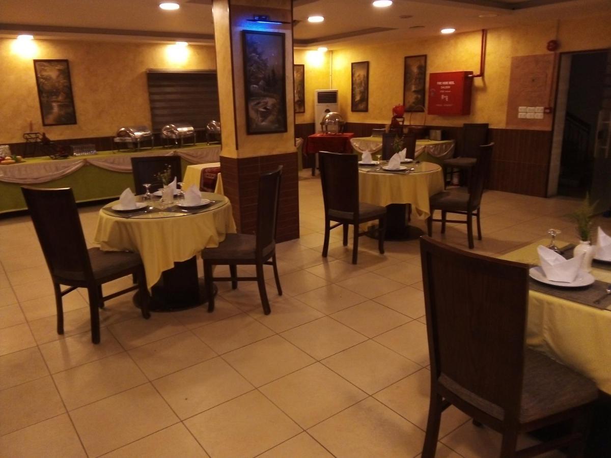 Renad Hotel Amman Bagian luar foto